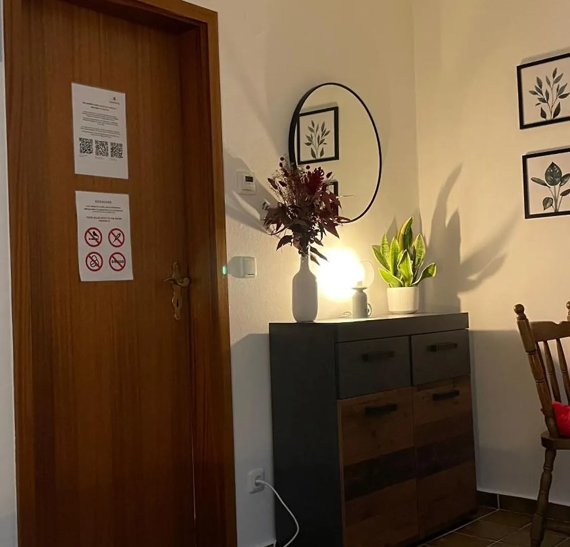 Privatunterkunft Ferienwohnung Five Oaks Sky Hamburg